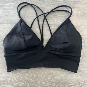 Lululemon Black Strappy Women's Sports Bra Size 6
